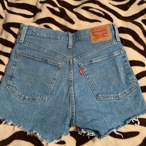 Levi’s 501 high waisted denim shorts
